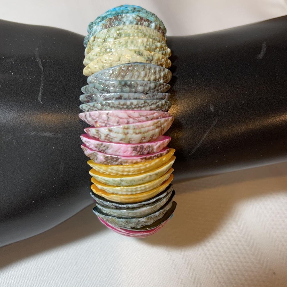Pastel Organic Shell Bracelet